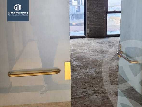 https://aqarmap.com.eg/en/listing/5728028-for-rent-cairo-new-cairo-compounds-hyde-park-business-district