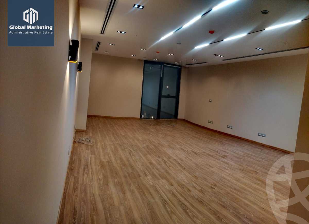 https://aqarmap.com.eg/en/listing/5728236-for-rent-cairo-new-cairo-compounds-hyde-park-centre-ville-hyde-park