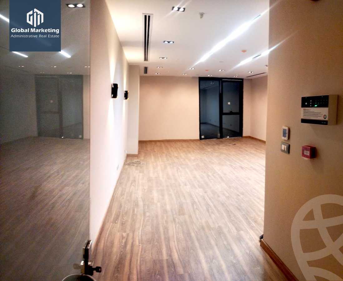 https://aqarmap.com.eg/en/listing/5728236-for-rent-cairo-new-cairo-compounds-hyde-park-centre-ville-hyde-park