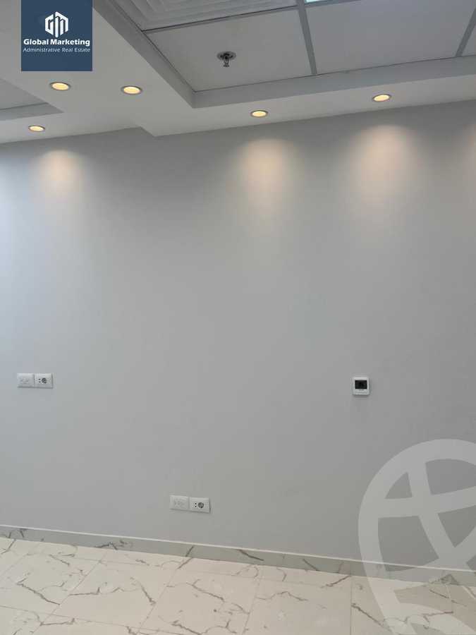 https://aqarmap.com.eg/en/listing/5728278-for-rent-cairo-new-cairo-compounds-hyde-park-centre-ville-hyde-park
