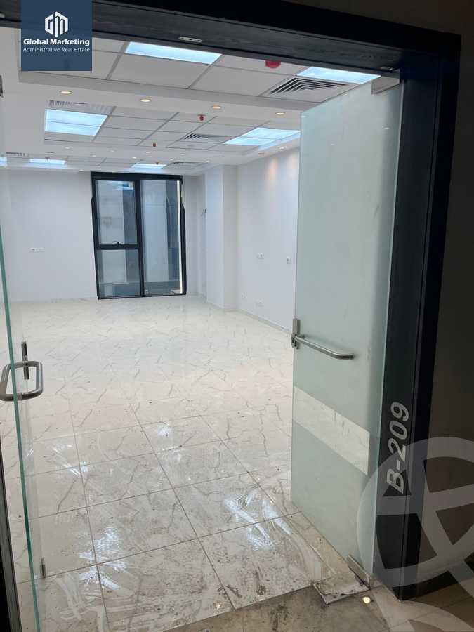 https://aqarmap.com.eg/en/listing/5728278-for-rent-cairo-new-cairo-compounds-hyde-park-centre-ville-hyde-park