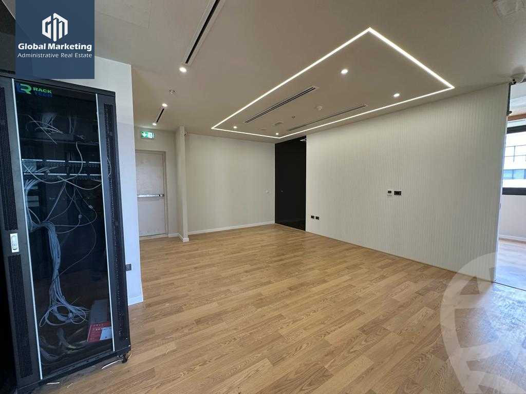https://aqarmap.com.eg/en/listing/5728309-for-sale-cairo-new-cairo-compounds-mivida-mivida-business-park-emaar