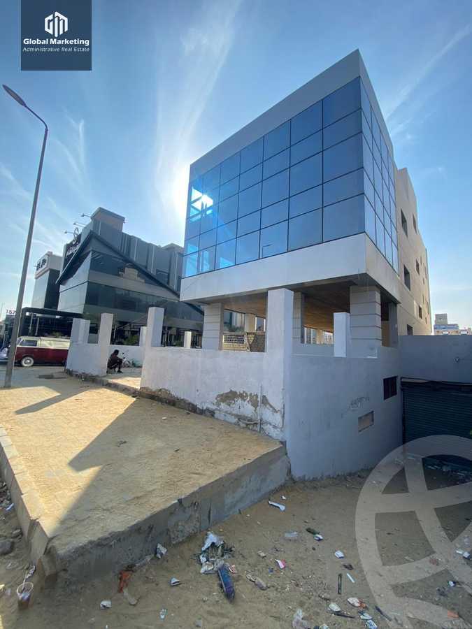 https://aqarmap.com.eg/en/listing/5728540-for-sale-cairo-new-cairo-el-banafsg-el-banafsag-omarat-al-gabri-st
