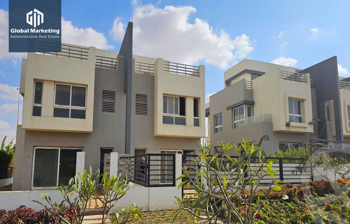 https://aqarmap.com.eg/en/listing/5740818-for-sale-cairo-new-cairo-compounds-hyde-park
