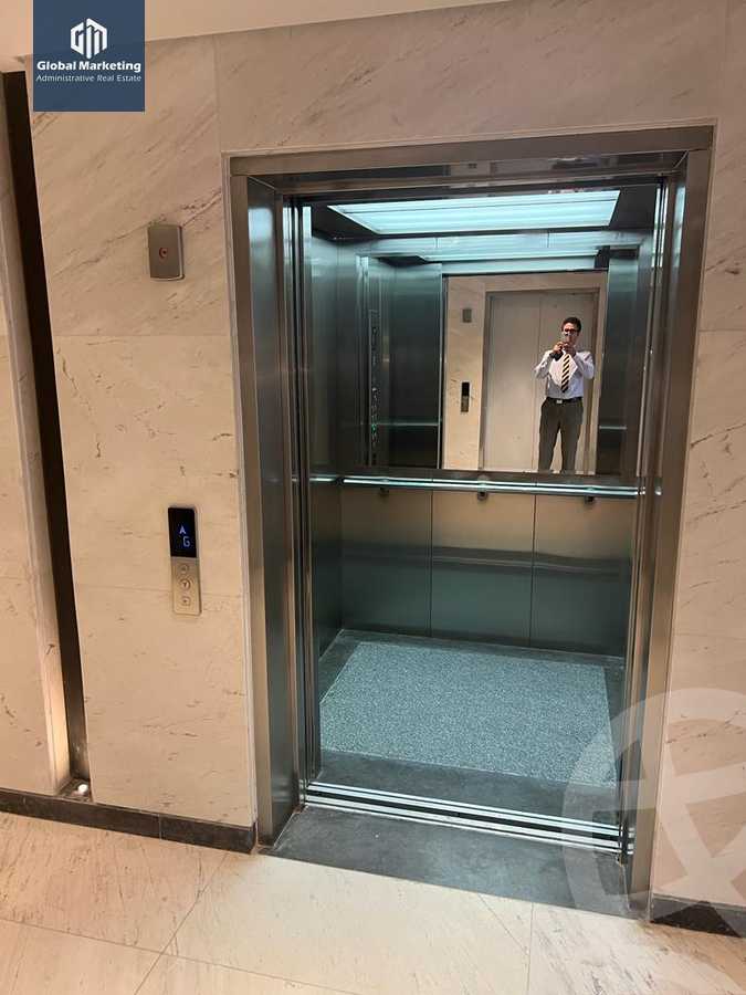 https://aqarmap.com.eg/en/listing/5746672-for-sale-cairo-new-cairo-compounds-hyde-park-business-district