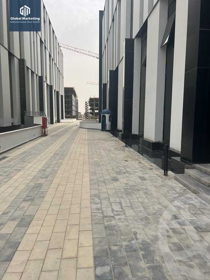 https://aqarmap.com.eg/en/listing/5746672-for-sale-cairo-new-cairo-compounds-hyde-park-business-district