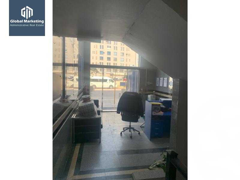 https://aqarmap.com.eg/ar/listing/5747028-for-rent-cairo-new-cairo-90th-street-south-teseen-st