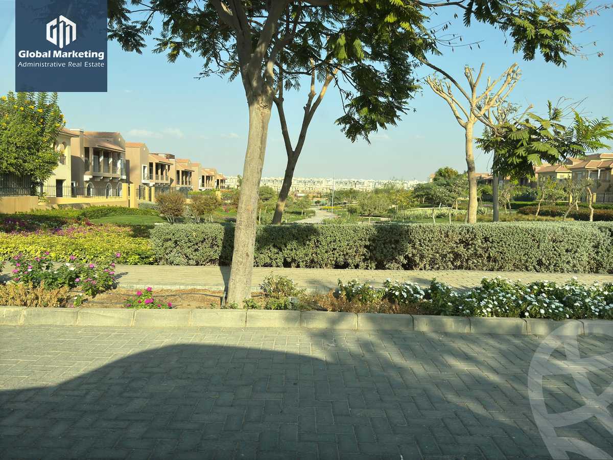 https://aqarmap.com.eg/ar/listing/5753245-for-sale-cairo-new-cairo-compounds-hyde-park-park-corner-hyde-park
