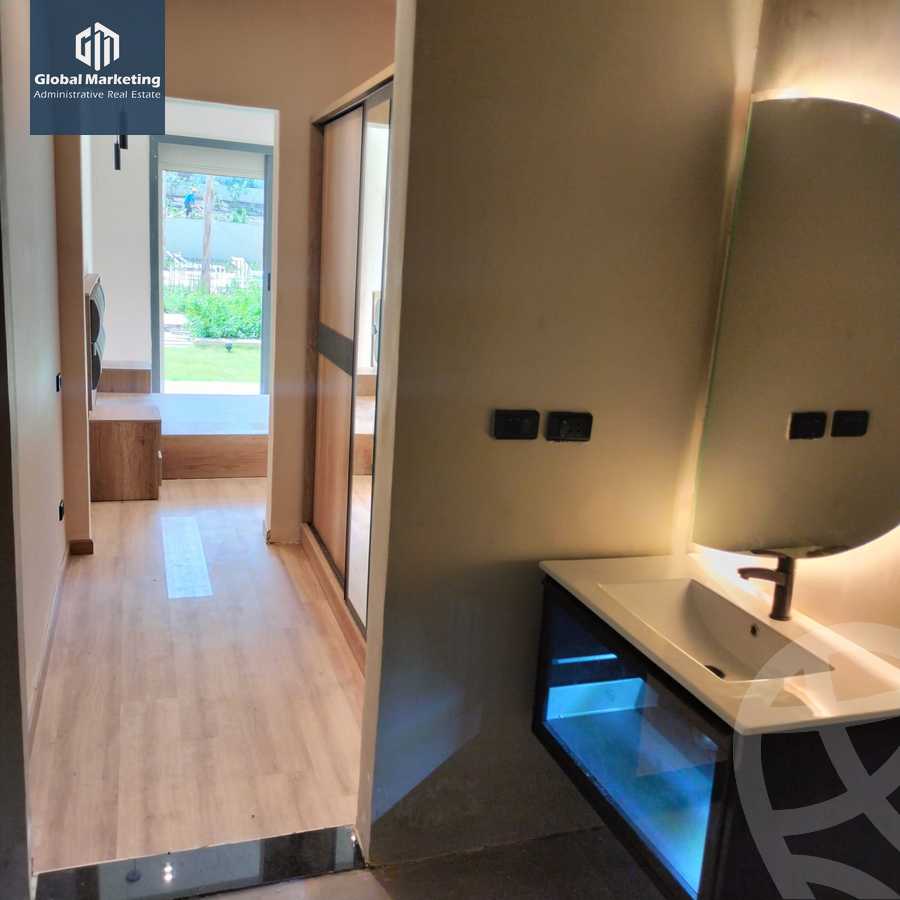 https://aqarmap.com.eg/en/listing/5756114-for-sale-cairo-new-cairo-compounds-villette-kmbwnd-sky-kwndwz-swdyk-villette