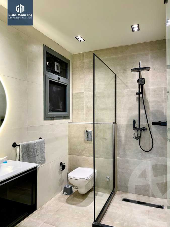 https://aqarmap.com.eg/en/listing/5756114-for-sale-cairo-new-cairo-compounds-villette-kmbwnd-sky-kwndwz-swdyk-villette