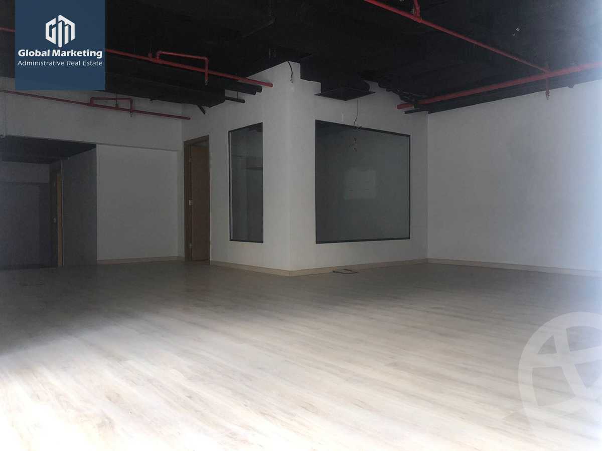 https://aqarmap.com.eg/ar/listing/5759335-for-rent-cairo-new-cairo-90th-street-northern-90th-street