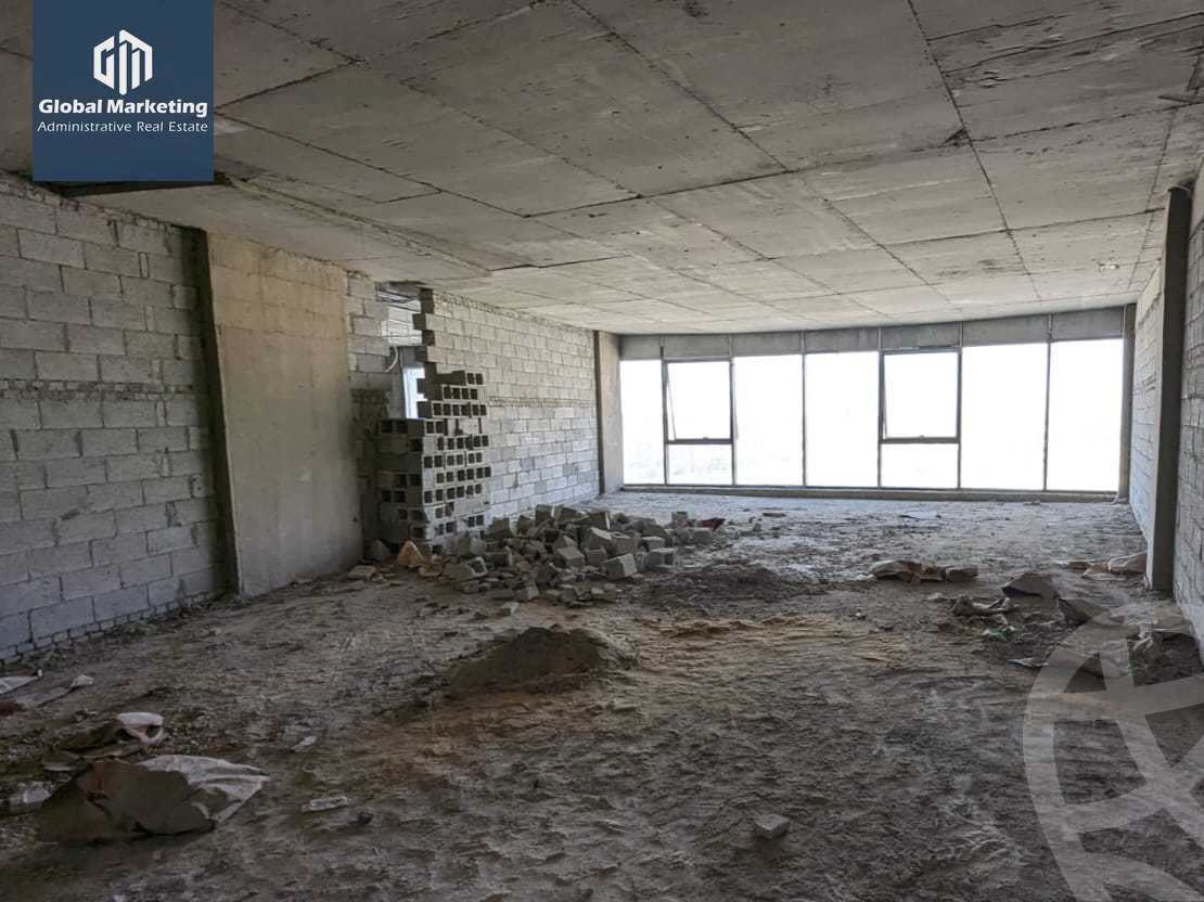 https://aqarmap.com.eg/en/listing/5762072-for-sale-cairo-new-cairo-compounds-cairo-business-park