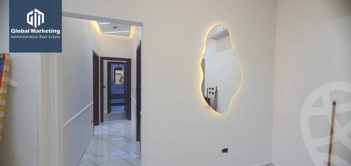https://aqarmap.com.eg/ar/listing/5762280-for-sale-cairo-new-cairo-compounds-moon-valley