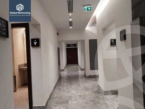 https://aqarmap.com.eg/ar/listing/5784616-for-rent-cairo-new-cairo-compounds-district-5