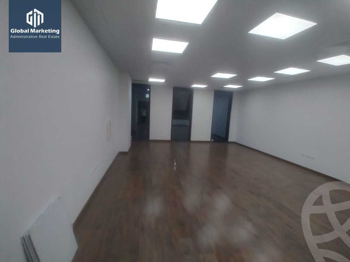https://aqarmap.com.eg/en/listing/5785900-for-rent-cairo-new-cairo-compounds-hyde-park-business-district