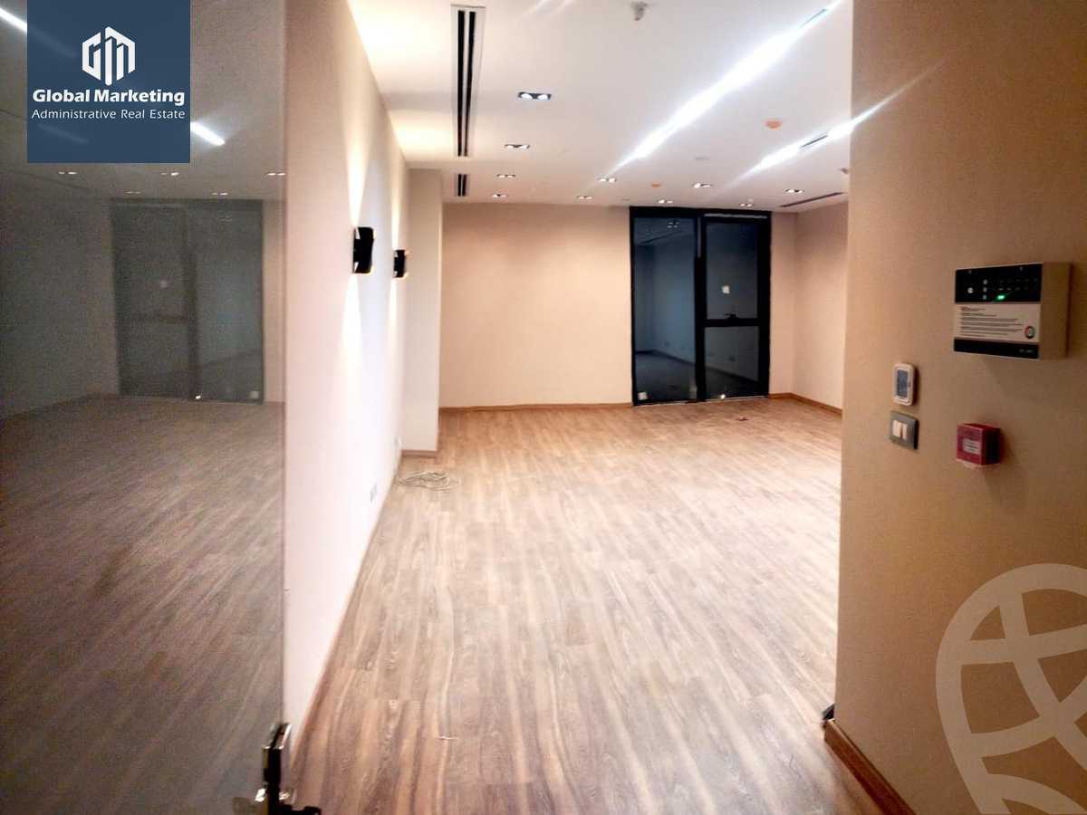 https://aqarmap.com.eg/en/listing/5786052-for-rent-cairo-new-cairo-compounds-hyde-park-centre-ville-hyde-park