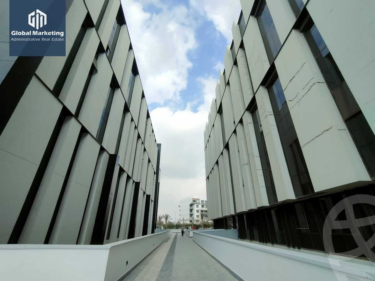 https://aqarmap.com.eg/en/listing/5799573-for-rent-cairo-new-cairo-compounds-hyde-park-business-district