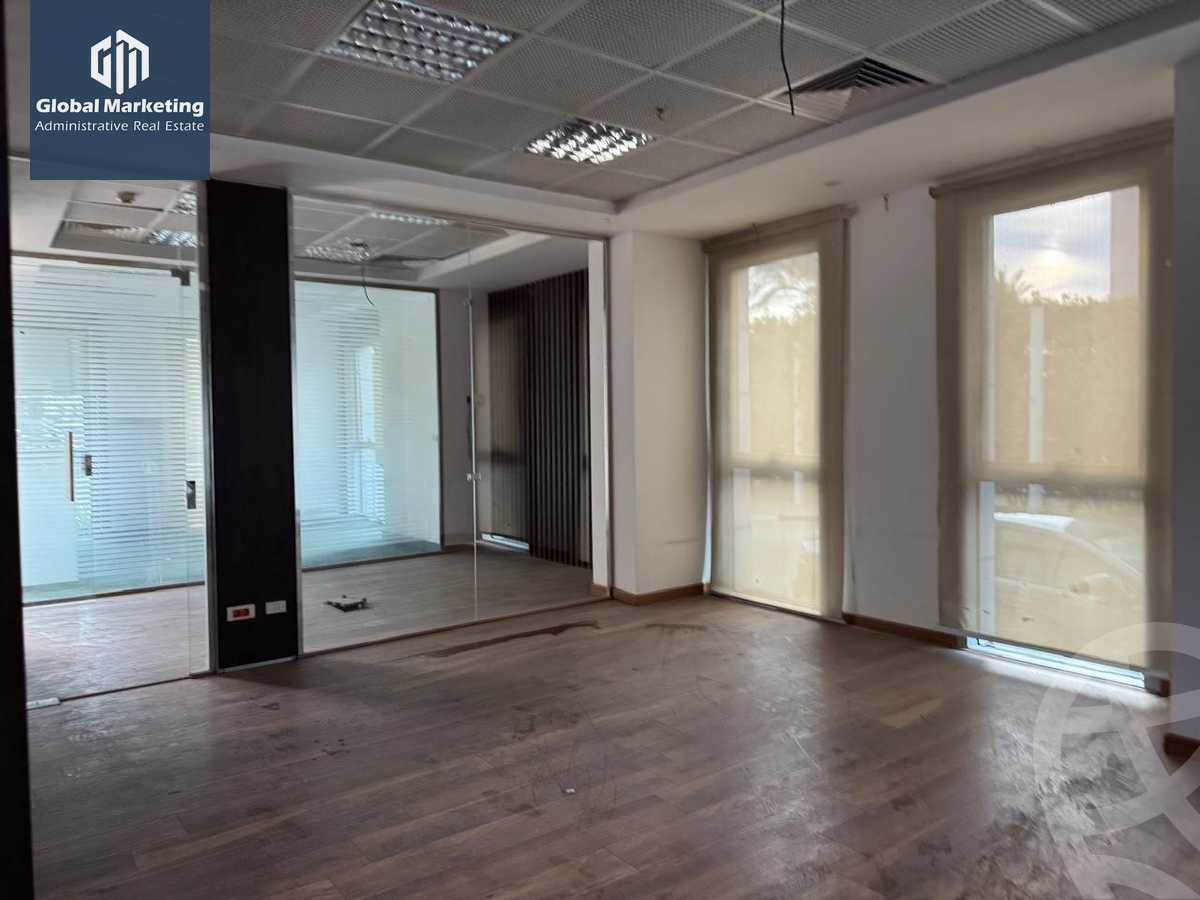 https://aqarmap.com.eg/ar/listing/5800016-for-rent-cairo-new-cairo-90th-street-northern-90th-street
