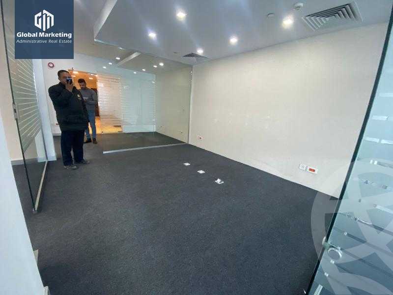 https://aqarmap.com.eg/ar/listing/5800555-for-rent-cairo-new-cairo-90th-street-south-teseen-st