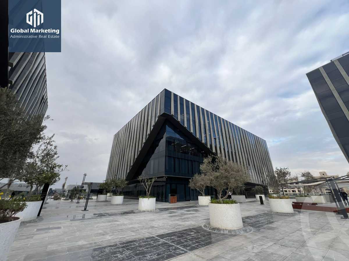https://aqarmap.com.eg/en/listing/5800836-for-sale-cairo-new-cairo-compounds-eastown-eastown-parks