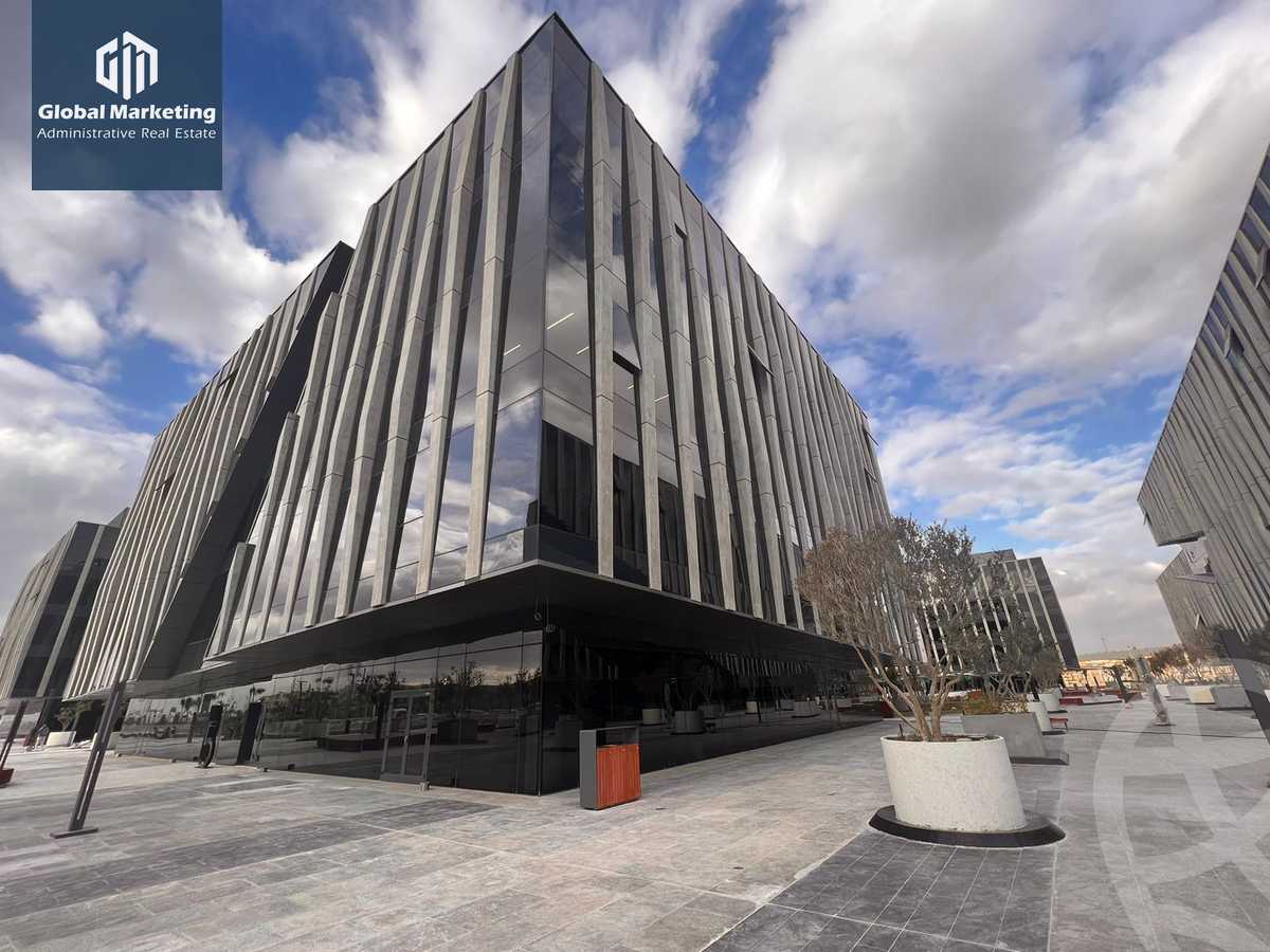 https://aqarmap.com.eg/en/listing/5800855-for-sale-cairo-new-cairo-compounds-eastown-eastown-parks