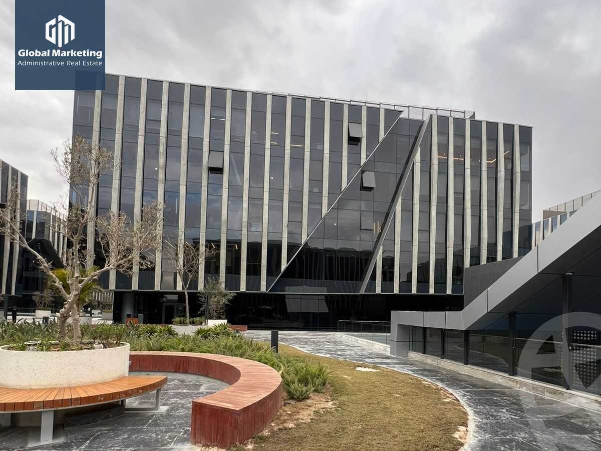 https://aqarmap.com.eg/en/listing/5804963-for-sale-cairo-new-cairo-compounds-eastown-district-sodic