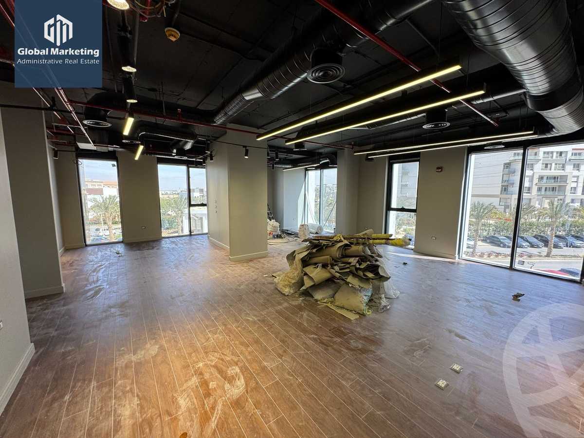 https://aqarmap.com.eg/ar/listing/5805526-for-rent-cairo-new-cairo-compounds-hyde-park-park-corner-hyde-park