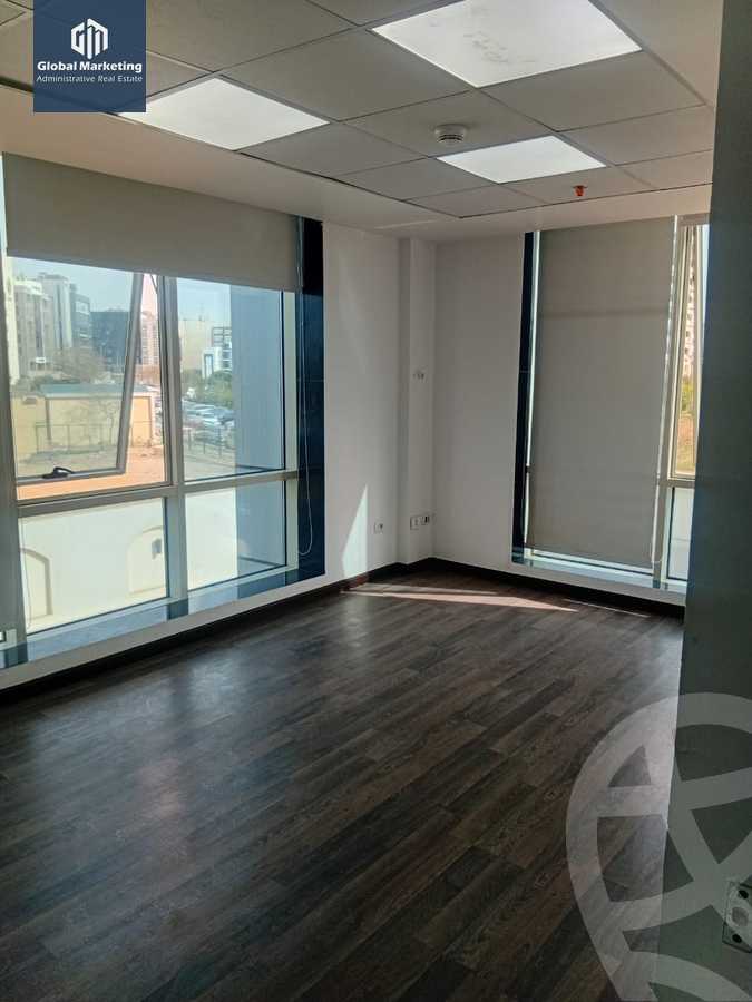 https://aqarmap.com.eg/ar/listing/5808305-for-rent-cairo-new-cairo-90th-street-northern-90th-street