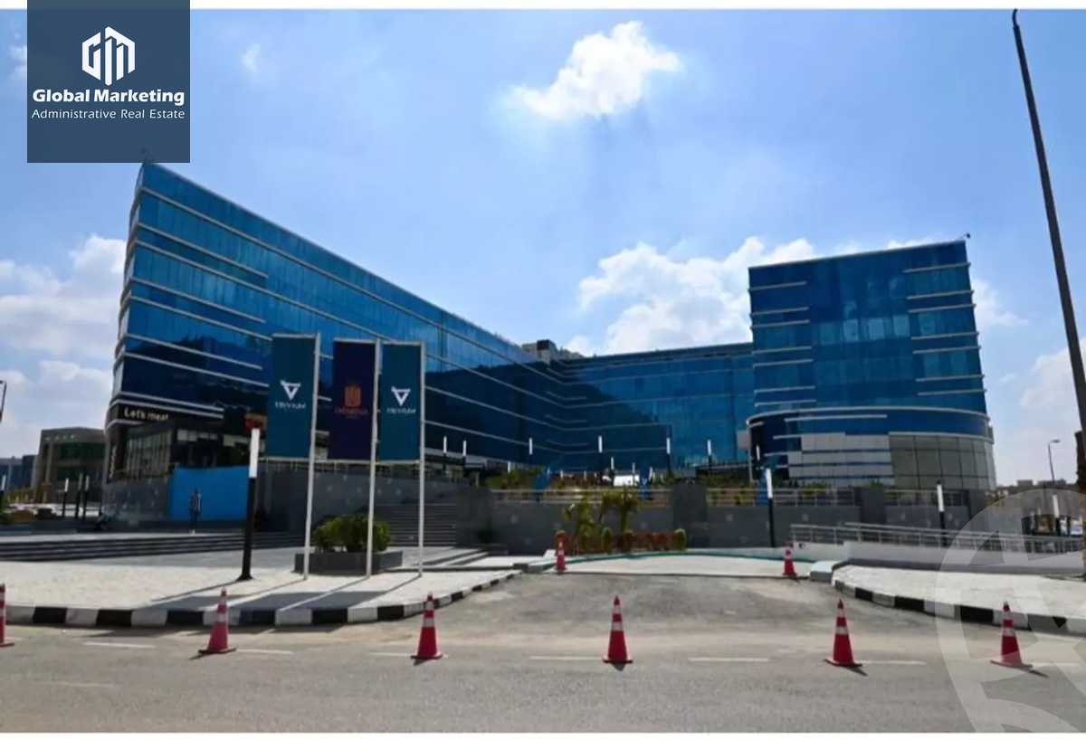 https://aqarmap.com.eg/en/listing/5808720-for-sale-cairo-new-cairo-compounds-tryfywm-skwyr-mwl-nm-llttwyr