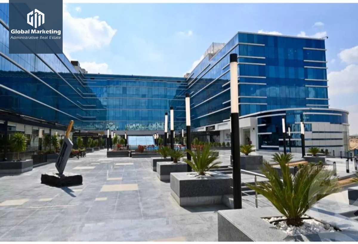 https://aqarmap.com.eg/en/listing/5808720-for-sale-cairo-new-cairo-compounds-tryfywm-skwyr-mwl-nm-llttwyr