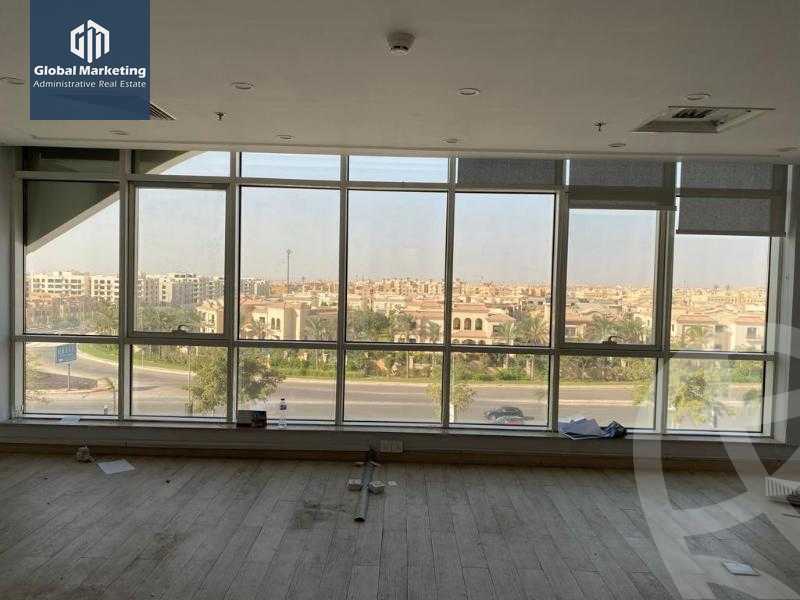 https://aqarmap.com.eg/ar/listing/5808747-for-rent-cairo-new-cairo-compounds-tryfywm-byzns-kwmblks-nm-llttwyr