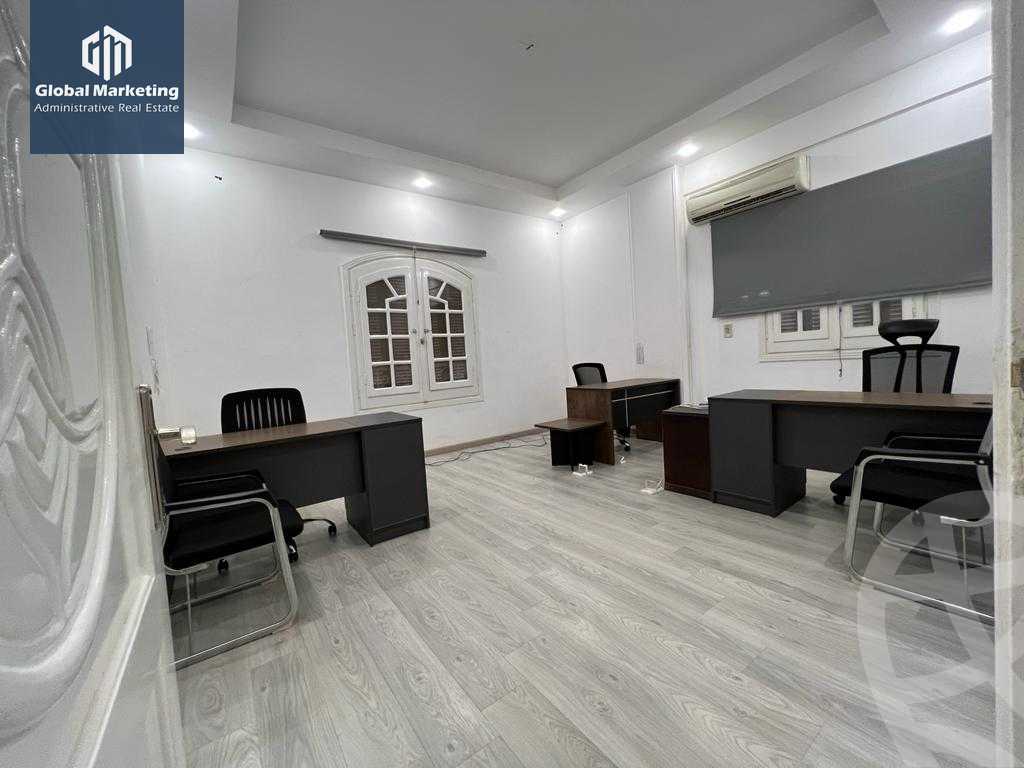 https://aqarmap.com.eg/ar/listing/5815111-for-rent-cairo-new-cairo-compounds-tryfywm-byzns-kwmblks-nm-llttwyr