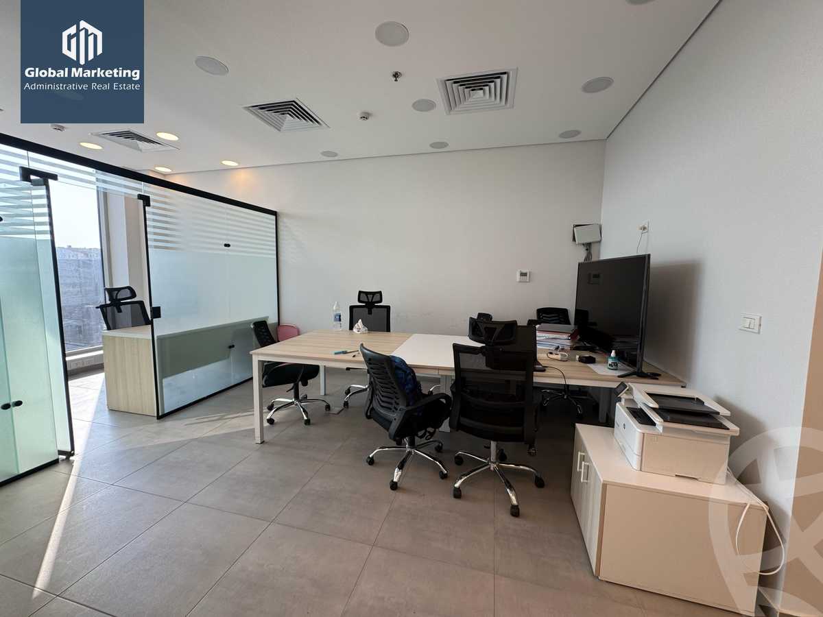 https://aqarmap.com.eg/en/listing/5818243-for-rent-cairo-new-cairo-compounds-jwr-kwmyrshyl-kwmblks-makeplace