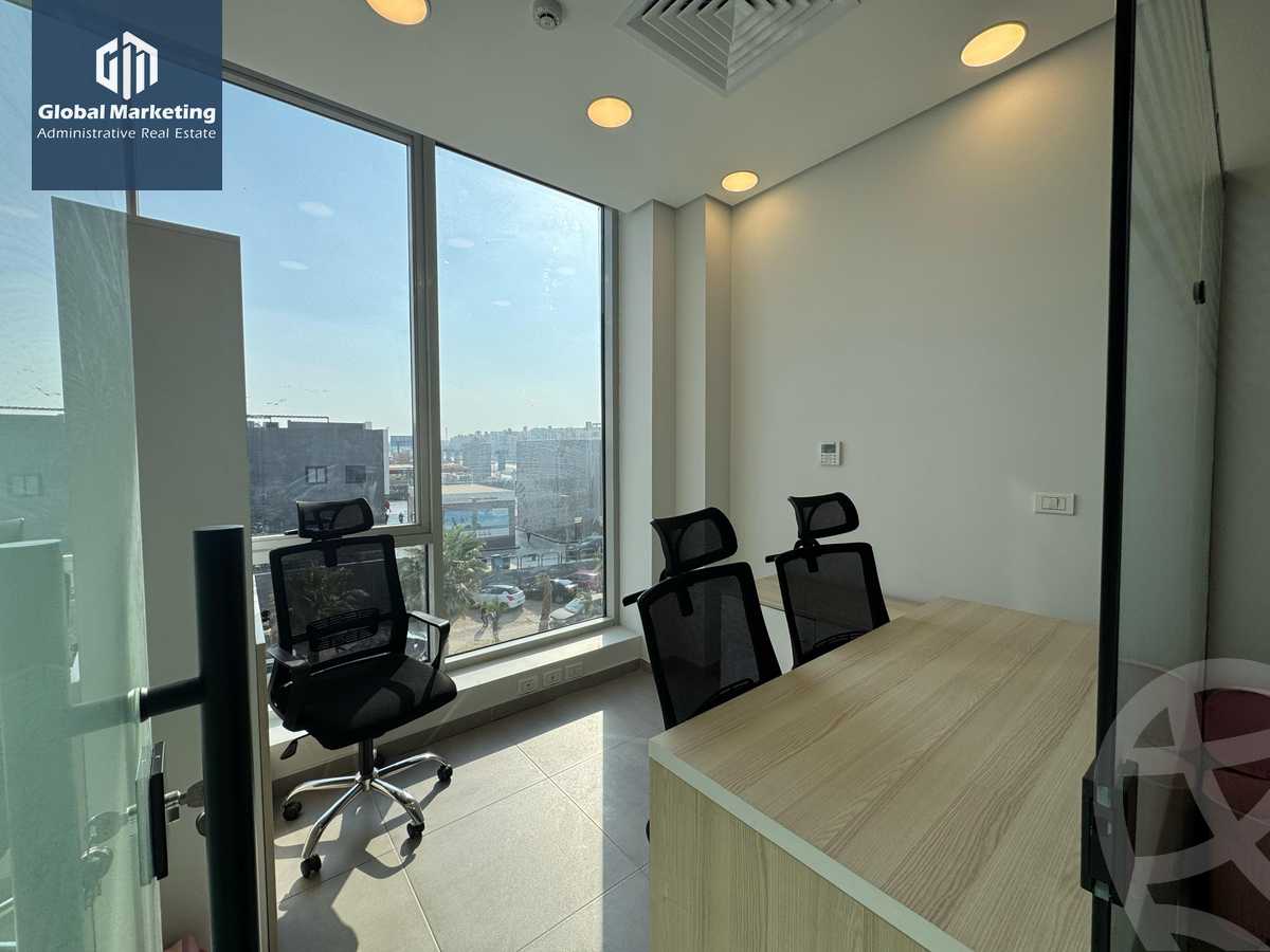 https://aqarmap.com.eg/en/listing/5818243-for-rent-cairo-new-cairo-compounds-jwr-kwmyrshyl-kwmblks-makeplace