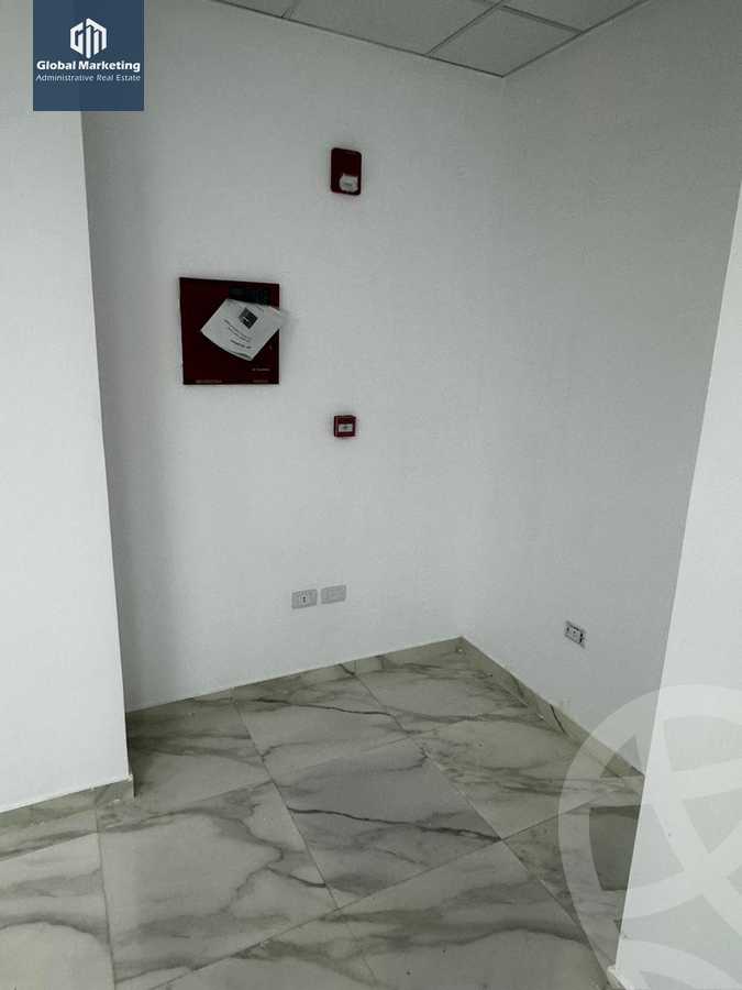 https://aqarmap.com.eg/ar/listing/5818866-for-rent-cairo-new-cairo-compounds-mivida-mivida-business-park-emaar