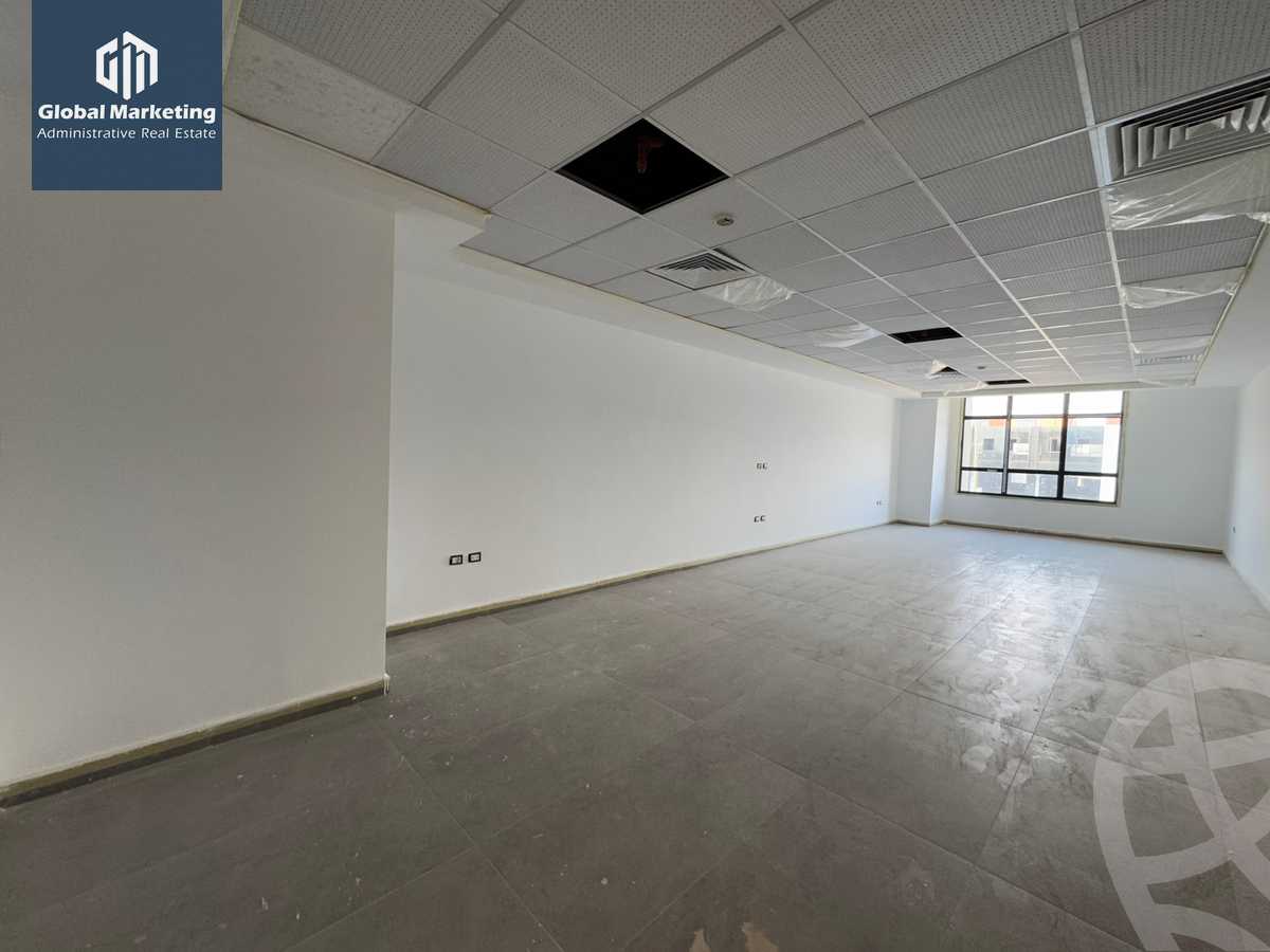 https://aqarmap.com.eg/en/listing/5830900-for-rent-cairo-new-cairo-90th-street-south-teseen-st