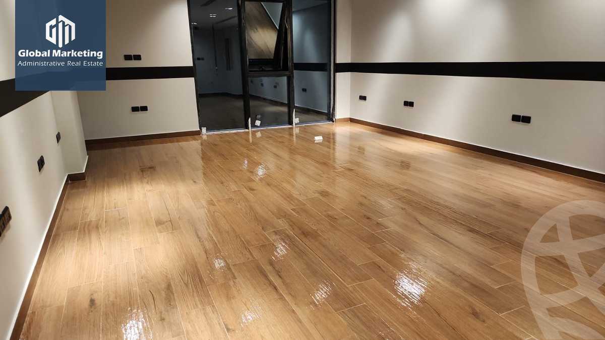 https://aqarmap.com.eg/en/listing/5834480-for-rent-cairo-new-cairo-compounds-hyde-park-centre-ville-hyde-park