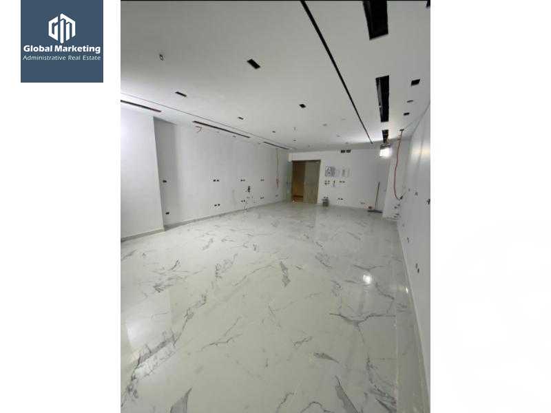https://aqarmap.com.eg/ar/listing/5834518-for-rent-cairo-new-cairo-compounds-hyde-park-centre-ville-hyde-park