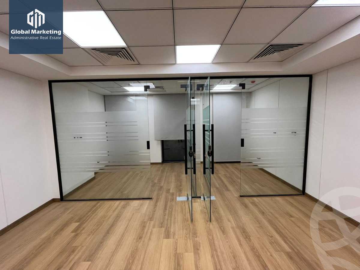 https://aqarmap.com.eg/ar/listing/5834612-for-rent-cairo-new-cairo-compounds-hyde-park-centre-ville-hyde-park