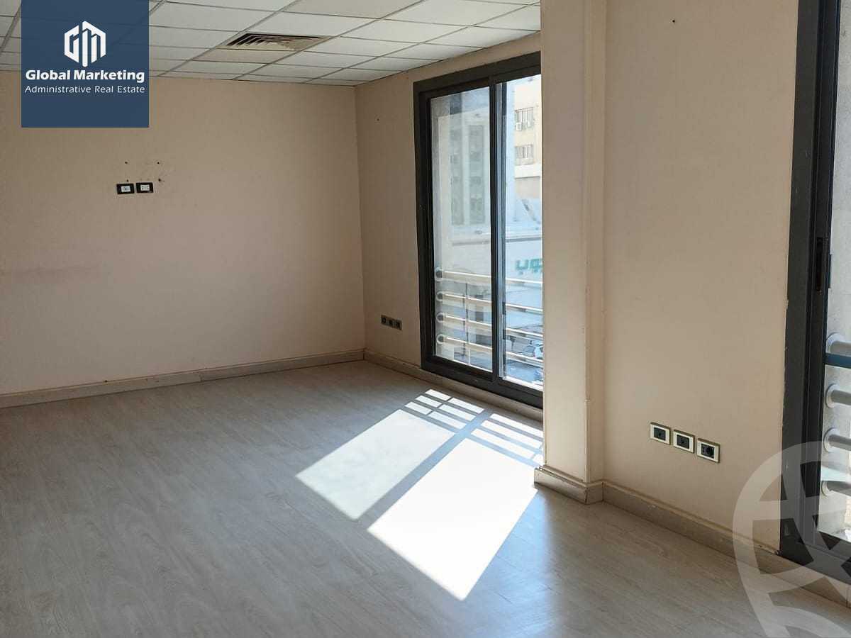 https://aqarmap.com.eg/en/listing/5838293-for-sale-cairo-new-cairo-90th-street-south-teseen-st