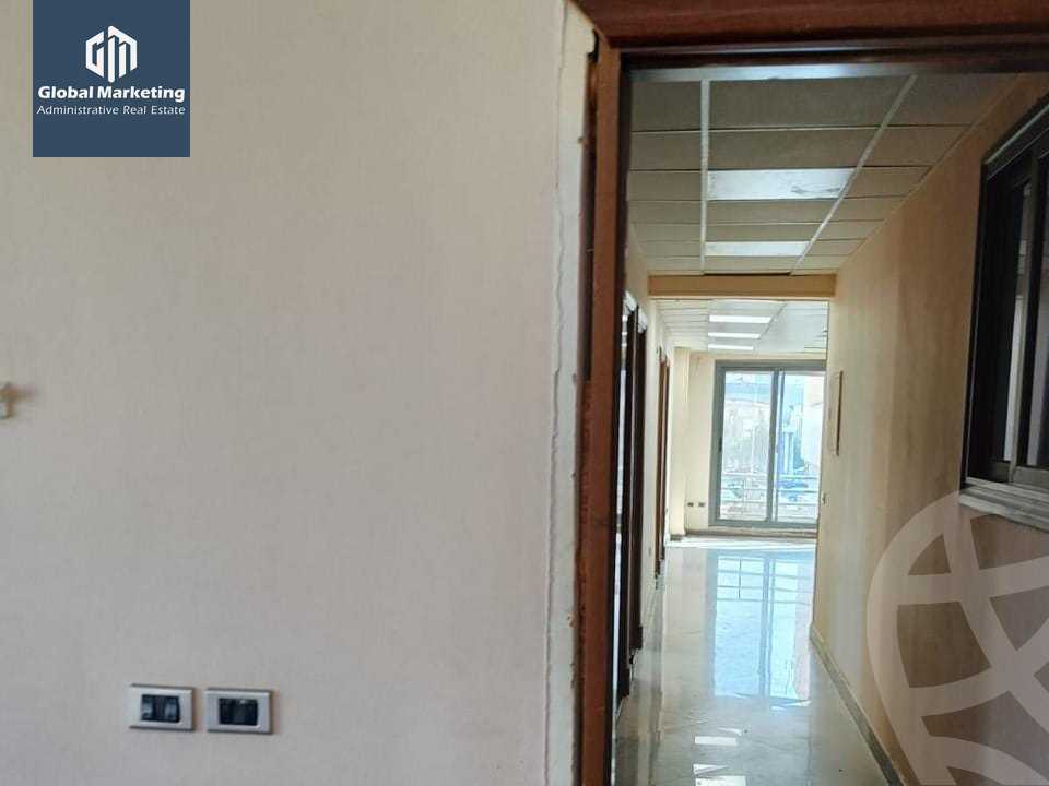 https://aqarmap.com.eg/en/listing/5838293-for-sale-cairo-new-cairo-90th-street-south-teseen-st