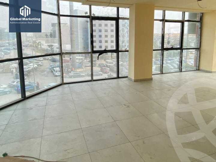 https://aqarmap.com.eg/ar/listing/5838329-for-sale-cairo-new-cairo-90th-street-south-teseen-st