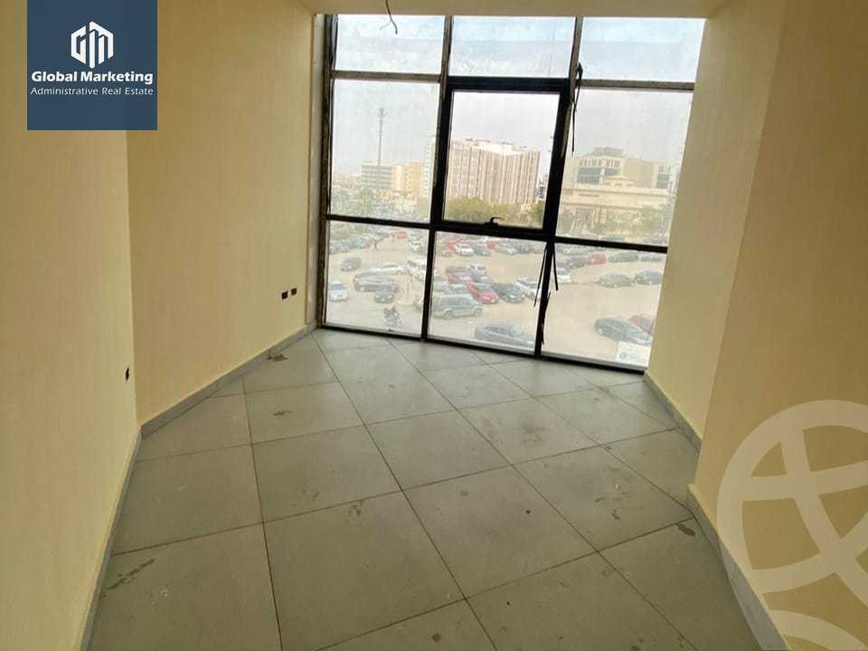 https://aqarmap.com.eg/ar/listing/5838329-for-sale-cairo-new-cairo-90th-street-south-teseen-st