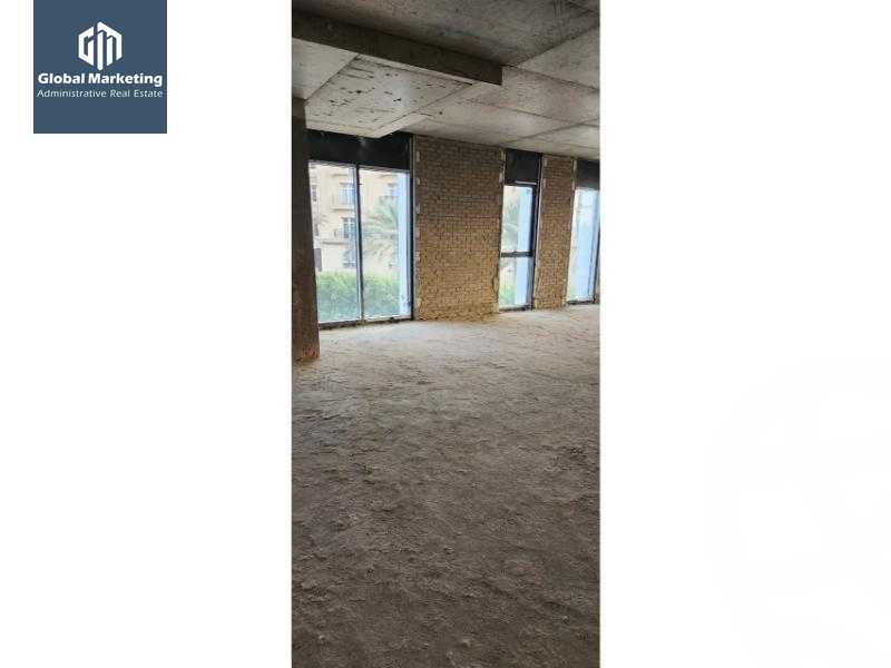 https://aqarmap.com.eg/en/listing/5842406-for-rent-cairo-new-cairo-compounds-hyde-park