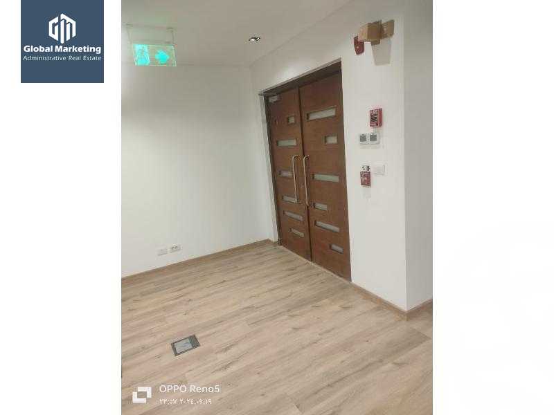 https://aqarmap.com.eg/ar/listing/5853633-for-rent-cairo-new-cairo-compounds-mivida-mivida-business-park-emaar
