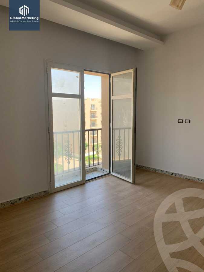 https://aqarmap.com.eg/en/listing/5857385-for-rent-cairo-new-cairo-compounds-hyde-park-centre-ville-hyde-park