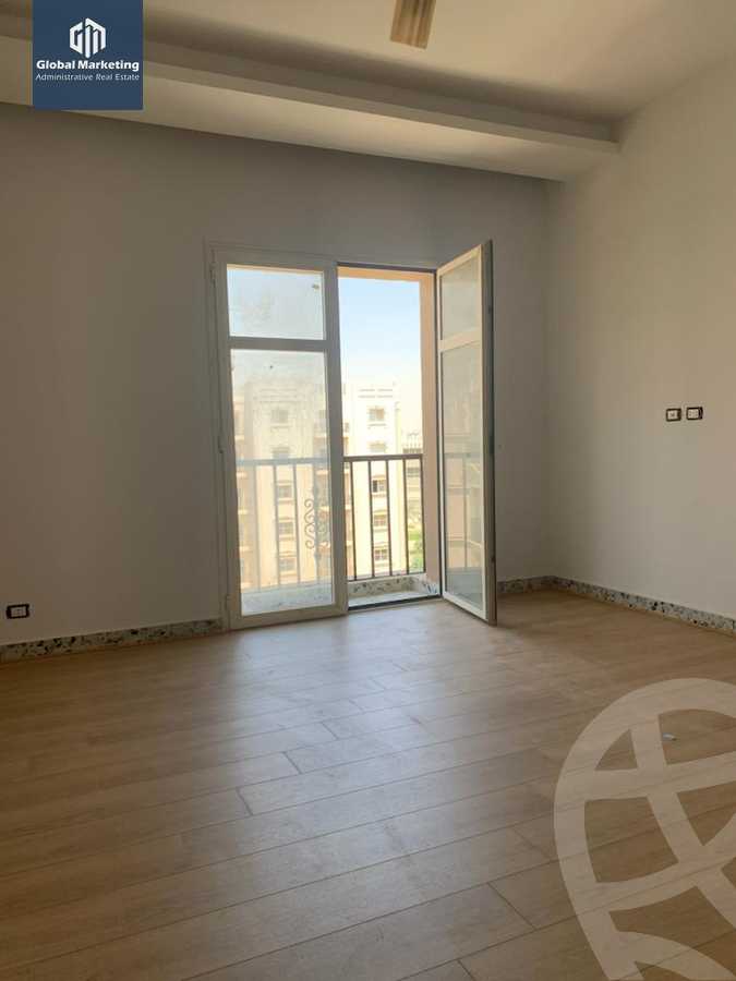 https://aqarmap.com.eg/en/listing/5857385-for-rent-cairo-new-cairo-compounds-hyde-park-centre-ville-hyde-park