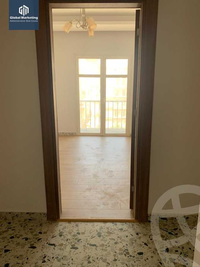 https://aqarmap.com.eg/en/listing/5857385-for-rent-cairo-new-cairo-compounds-hyde-park-centre-ville-hyde-park
