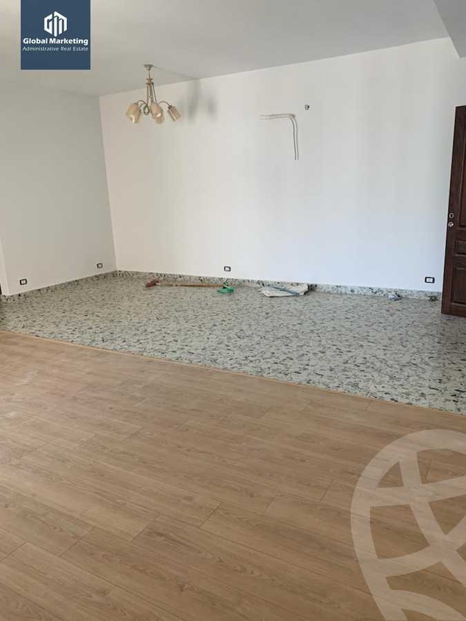 https://aqarmap.com.eg/en/listing/5857385-for-rent-cairo-new-cairo-compounds-hyde-park-centre-ville-hyde-park