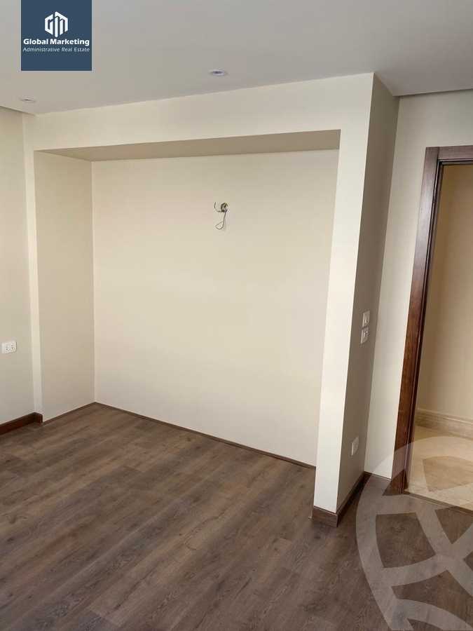 https://aqarmap.com.eg/en/listing/5860197-for-rent-cairo-new-cairo-compounds-lakeview-residence